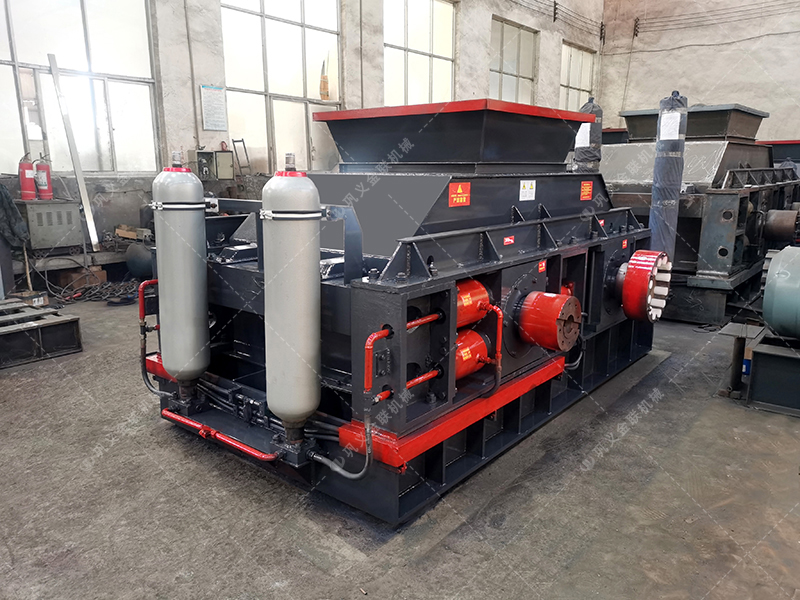 建筑用砂配置的液壓對(duì)輥制砂機(jī)多少錢一臺(tái)? 建筑用砂配置的液壓對(duì)輥制砂機(jī)多少錢一臺(tái)?