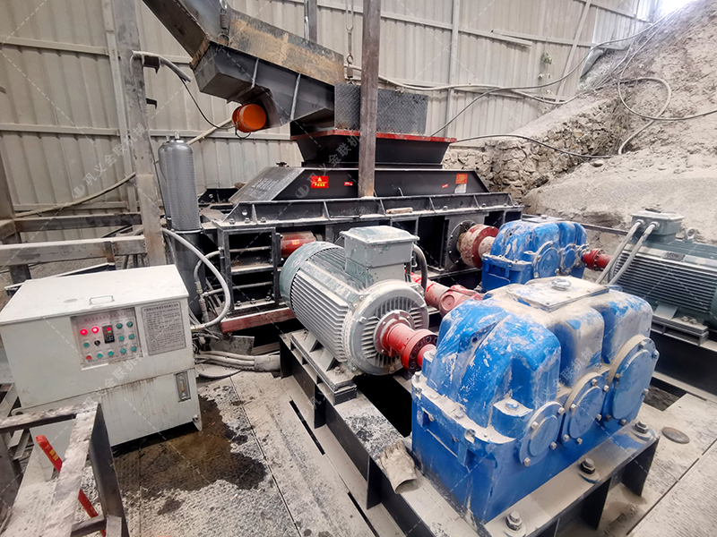 建筑用砂配置的液壓對(duì)輥制砂機(jī)多少錢一臺(tái)? 建筑用砂配置的液壓對(duì)輥制砂機(jī)多少錢一臺(tái)?